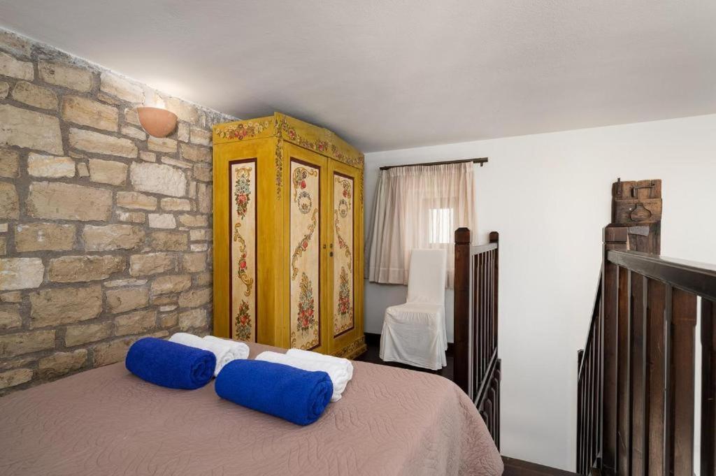 Orelia Cretan Deluxe Apartments Kamilari Exterior photo