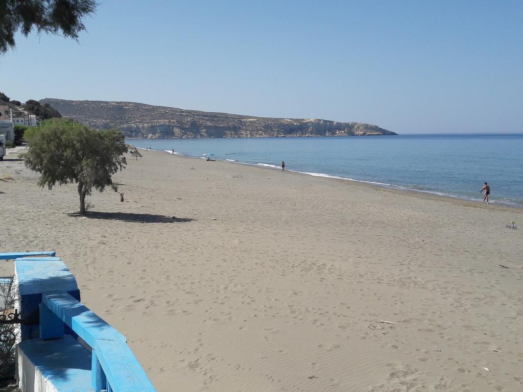 Orelia Cretan Deluxe Apartments Kamilari Exterior photo